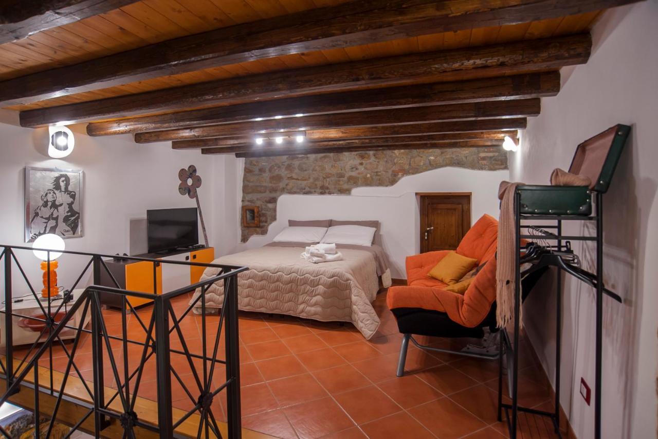 Mirose'S Holiday Home Castelbuono  Buitenkant foto