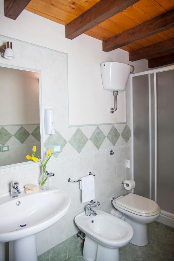 Mirose'S Holiday Home Castelbuono  Buitenkant foto