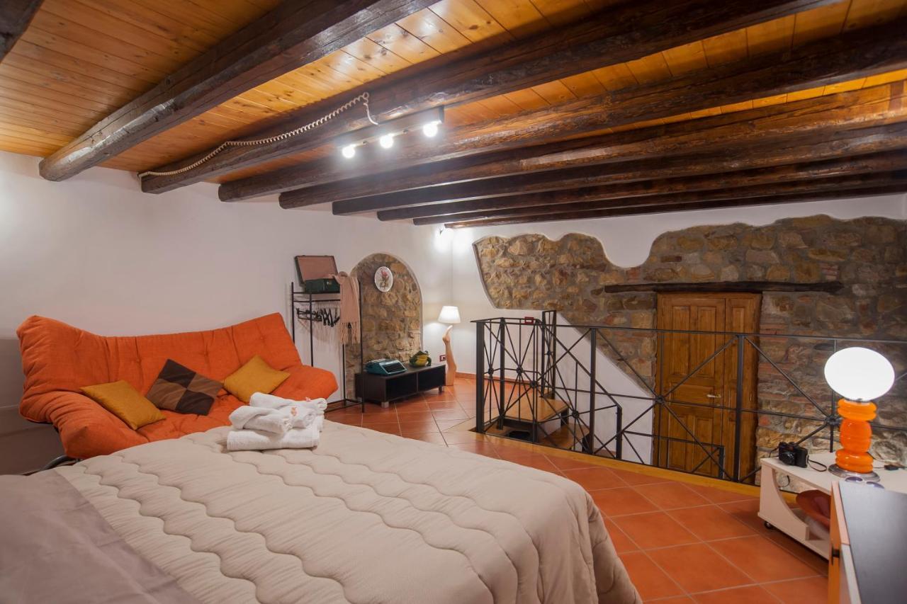 Mirose'S Holiday Home Castelbuono  Buitenkant foto